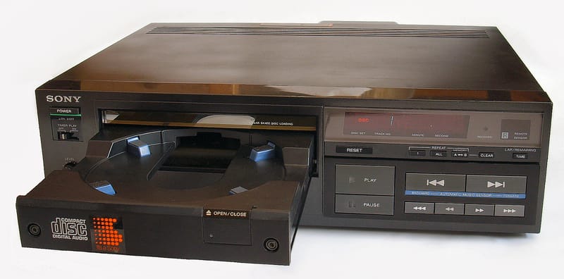 Sony CDP-101 — the first commercial CD player, 1982
